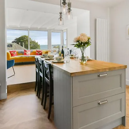 Seaside Luxury Escape Apartment Aberdour Exterior photo